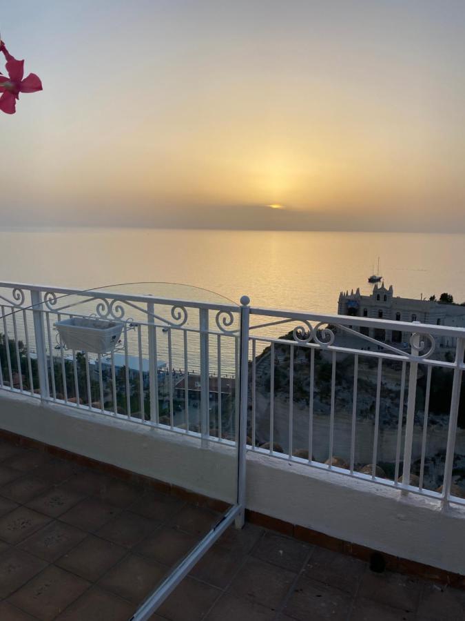 Bluemind Hotel Tropea Buitenkant foto