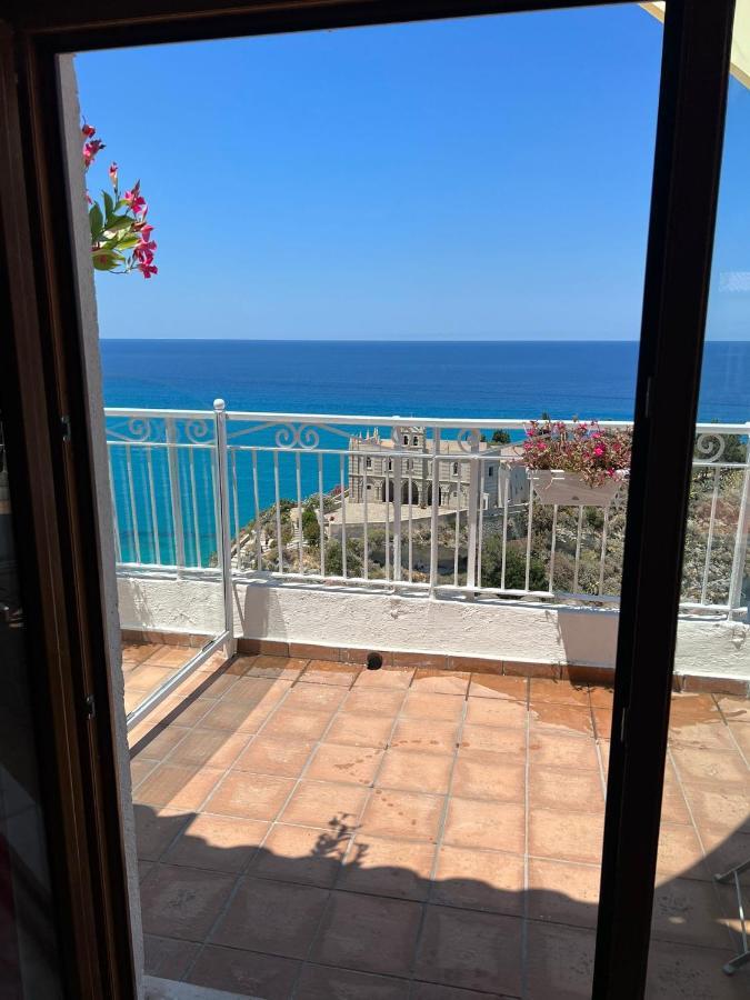 Bluemind Hotel Tropea Buitenkant foto