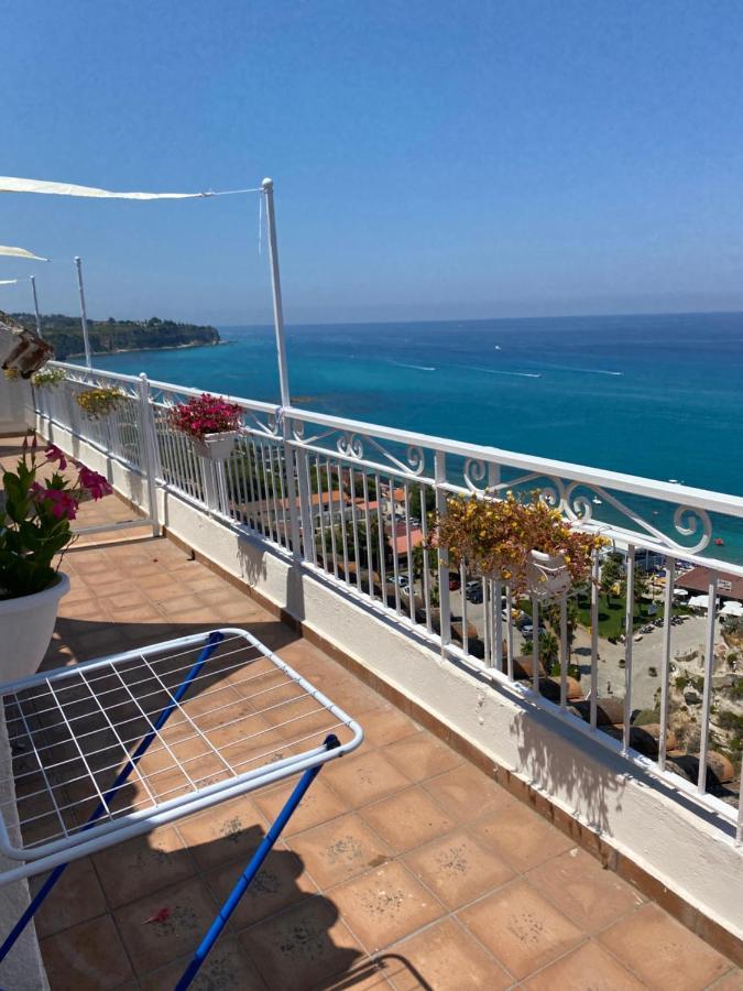Bluemind Hotel Tropea Buitenkant foto